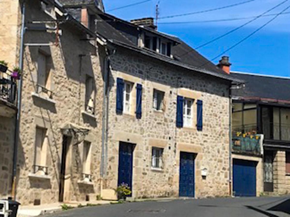 Treignac Vue Sur La Vezere Bed & Breakfast エクステリア 写真