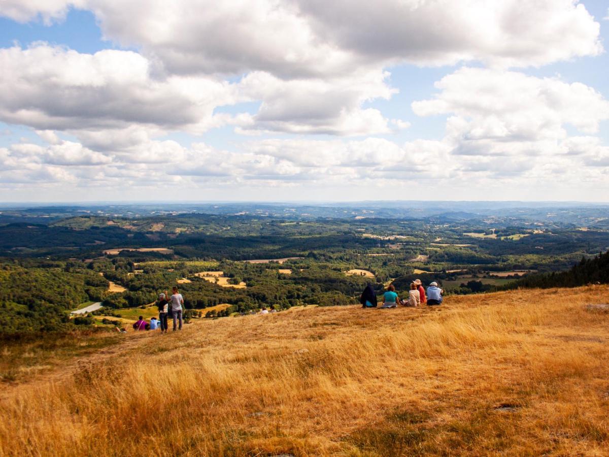 Treignac Vue Sur La Vezere Bed & Breakfast エクステリア 写真